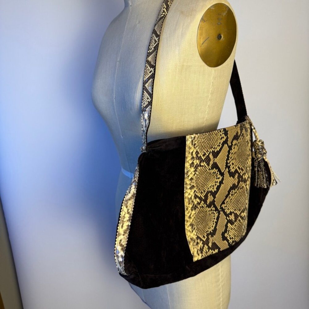 Vintage 70's Black Suede And Python East West Sho… - image 3